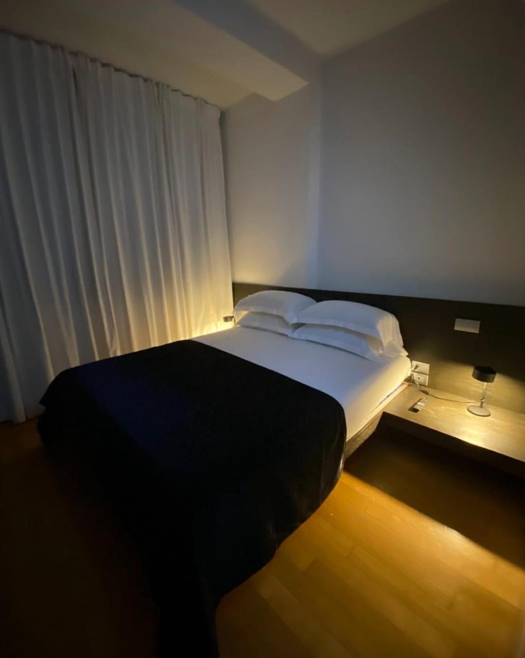 Attico Reale - In Centro, Tra Stazione E Bari Vecchia Apartment Ngoại thất bức ảnh