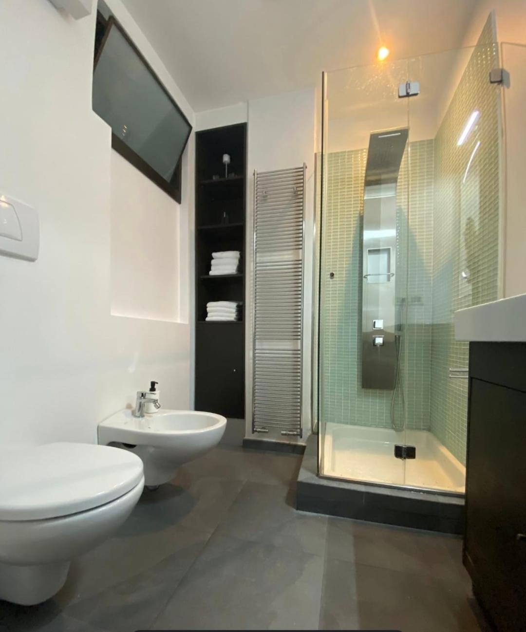 Attico Reale - In Centro, Tra Stazione E Bari Vecchia Apartment Ngoại thất bức ảnh