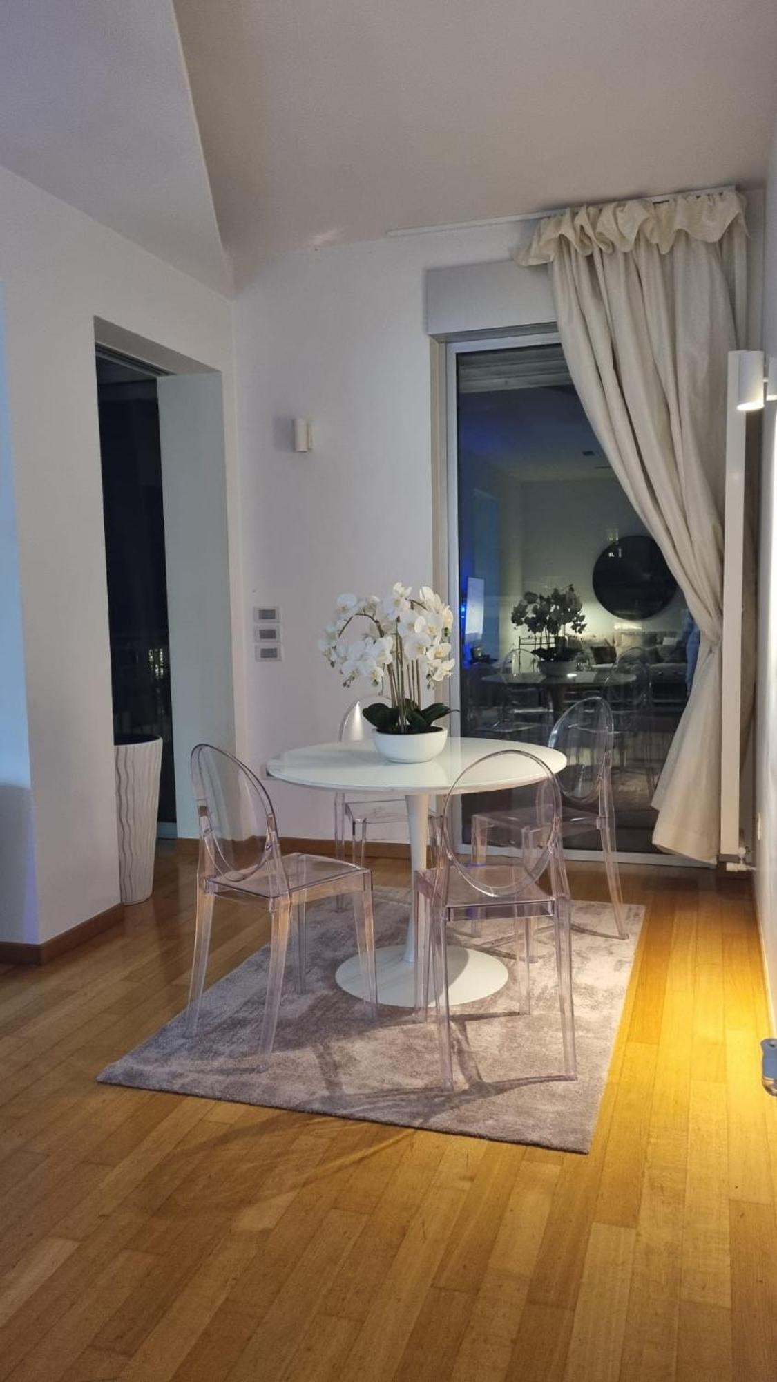 Attico Reale - In Centro, Tra Stazione E Bari Vecchia Apartment Ngoại thất bức ảnh